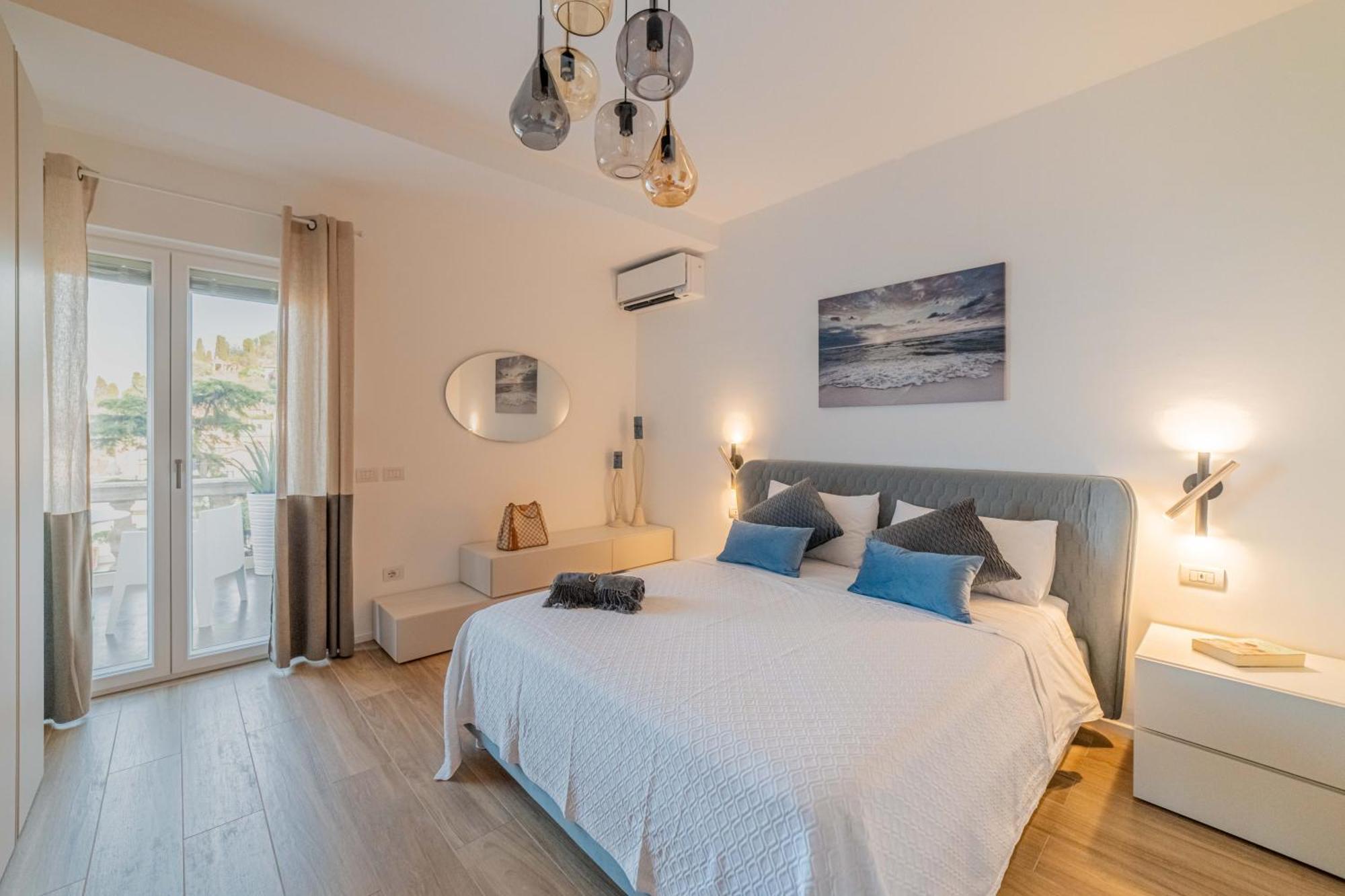 La Terrazza Di Porta Messina Guest house