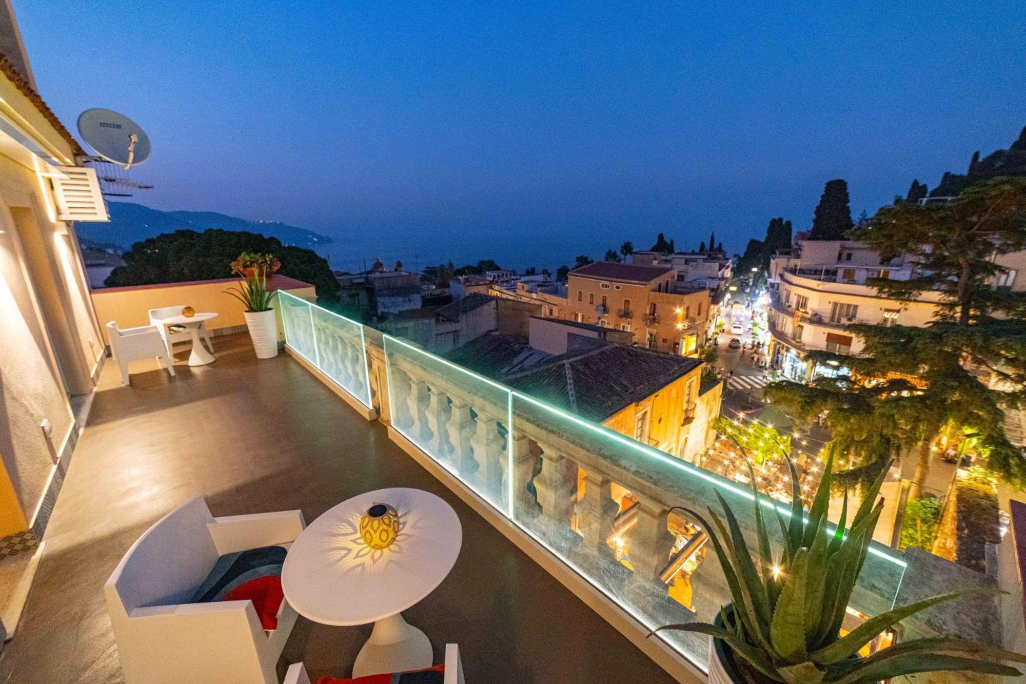 La Terrazza Di Porta Messina Pensionat *