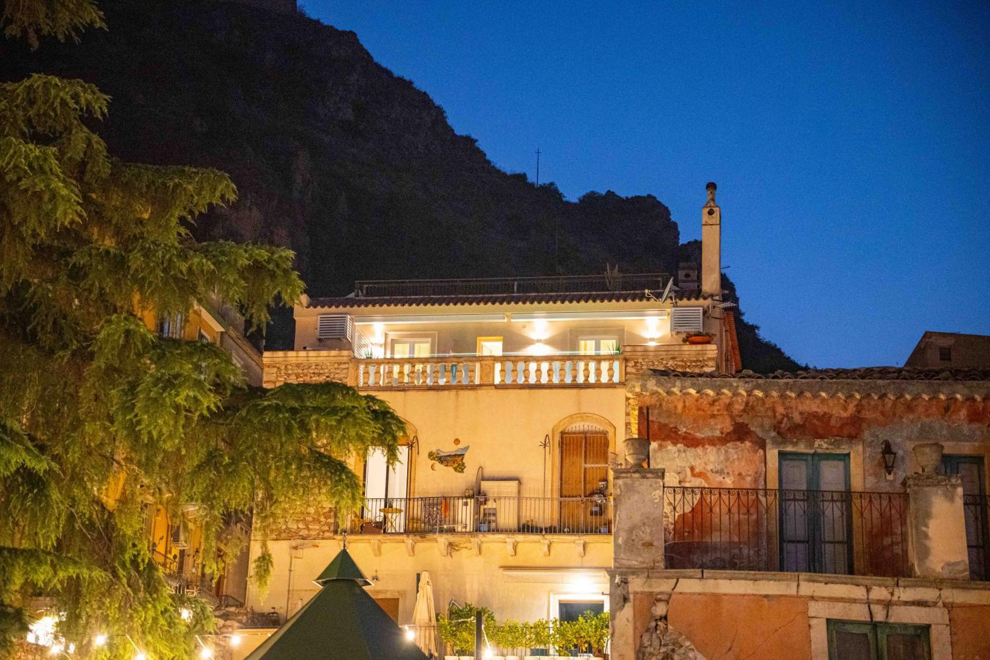 La Terrazza Di Porta Messina Affittacamere Taormina